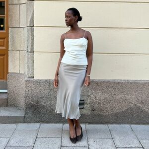 Djerf Avenue Dream skirt rain NWT